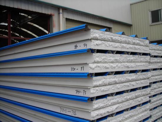 EPS sandwich roof panels